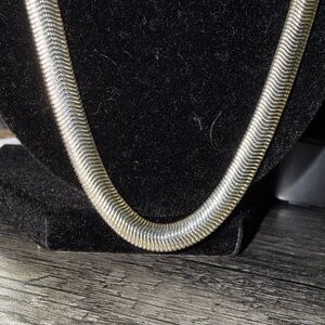 Elegant Silver snake 925 22” Necklace